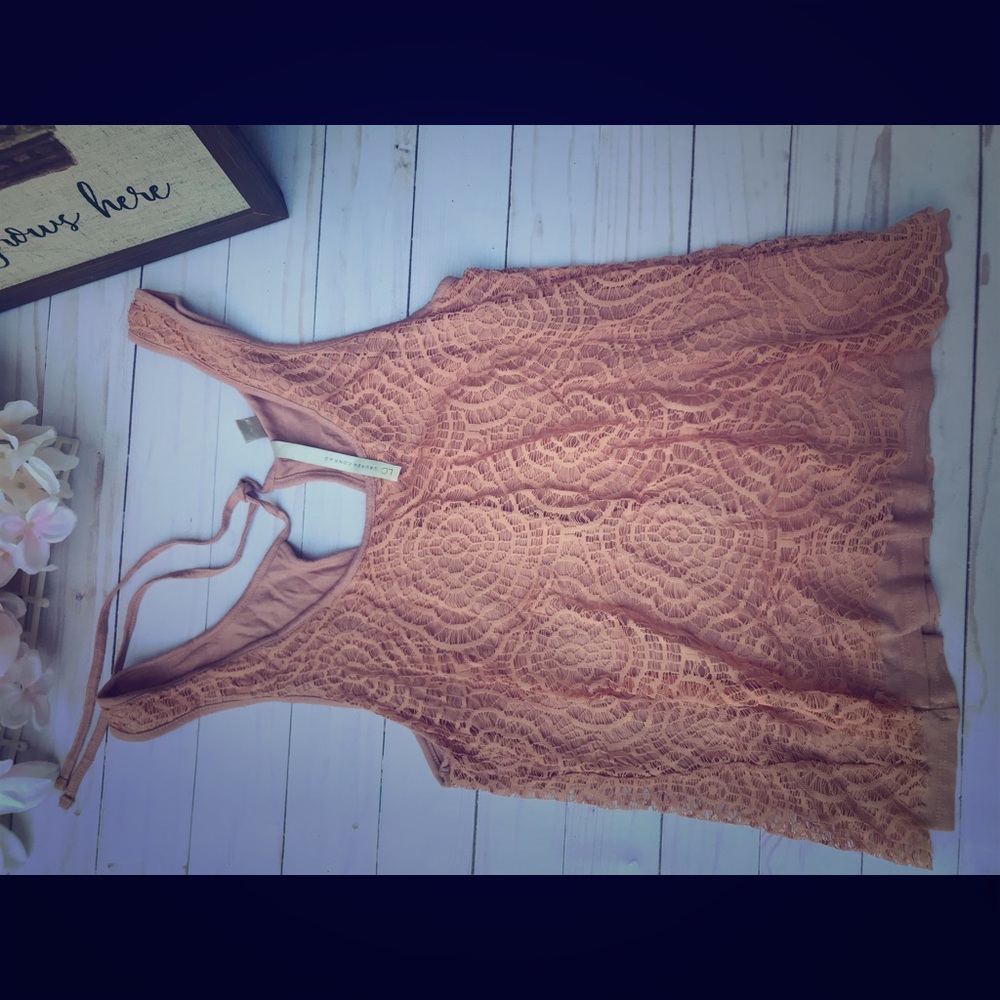 Lauren Conrad top